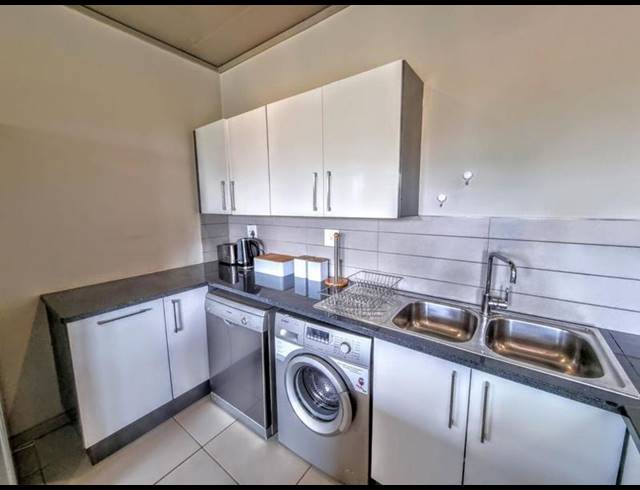 2 BEDROOM APARTMENT FOR SALE IN WATERKLOOF